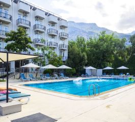 Tal Beach Hotel