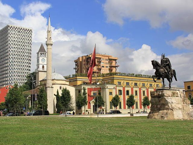 FIRSAT VİZESİZ BAŞTANBAŞA BALKANLAR A JET HAVAYOLLARI ile Her Cumartesi Kesin Hareket Seyahat Sağlık Sigortası Hediye