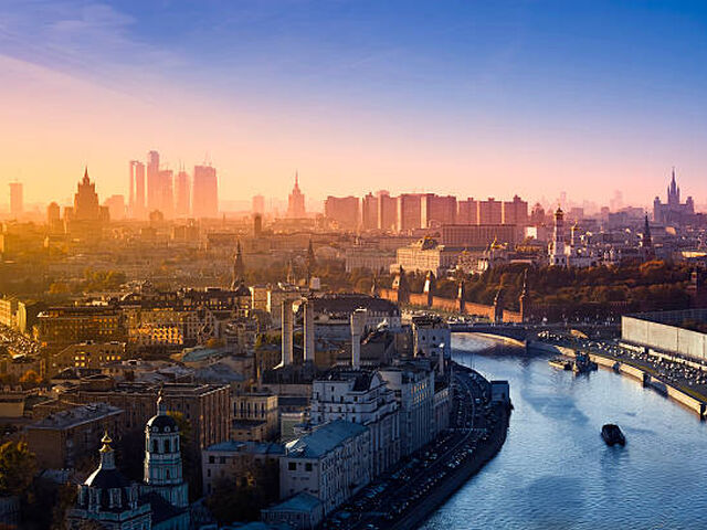 VİZE DAHİL BİR RUSYA MASALI TURU  Moskova Şehir Turu & St. Petersburg Şehir Turu Dahil