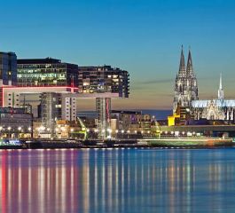 Berlin Prag Noel Pazarları Turu 3 Gece 4 Gün - İzmir den SunExpress ile BER-PRG